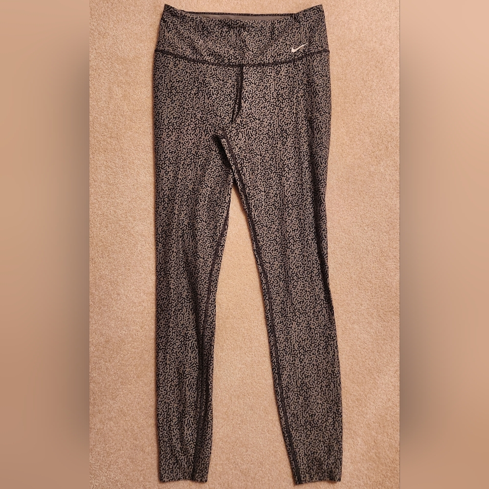 Gray Print Nike Workout Leggings